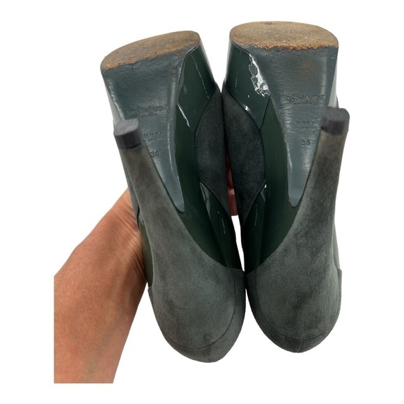 YVES SAINT LAURENT SUEDE AND PATENT LEATHER PLATFORM PUMPS Gray/Green 36 US 6 - Picture 7 of 16